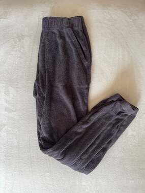 Aerie Cozy Plush Fleece Jogger Pants in Charcoal Brown